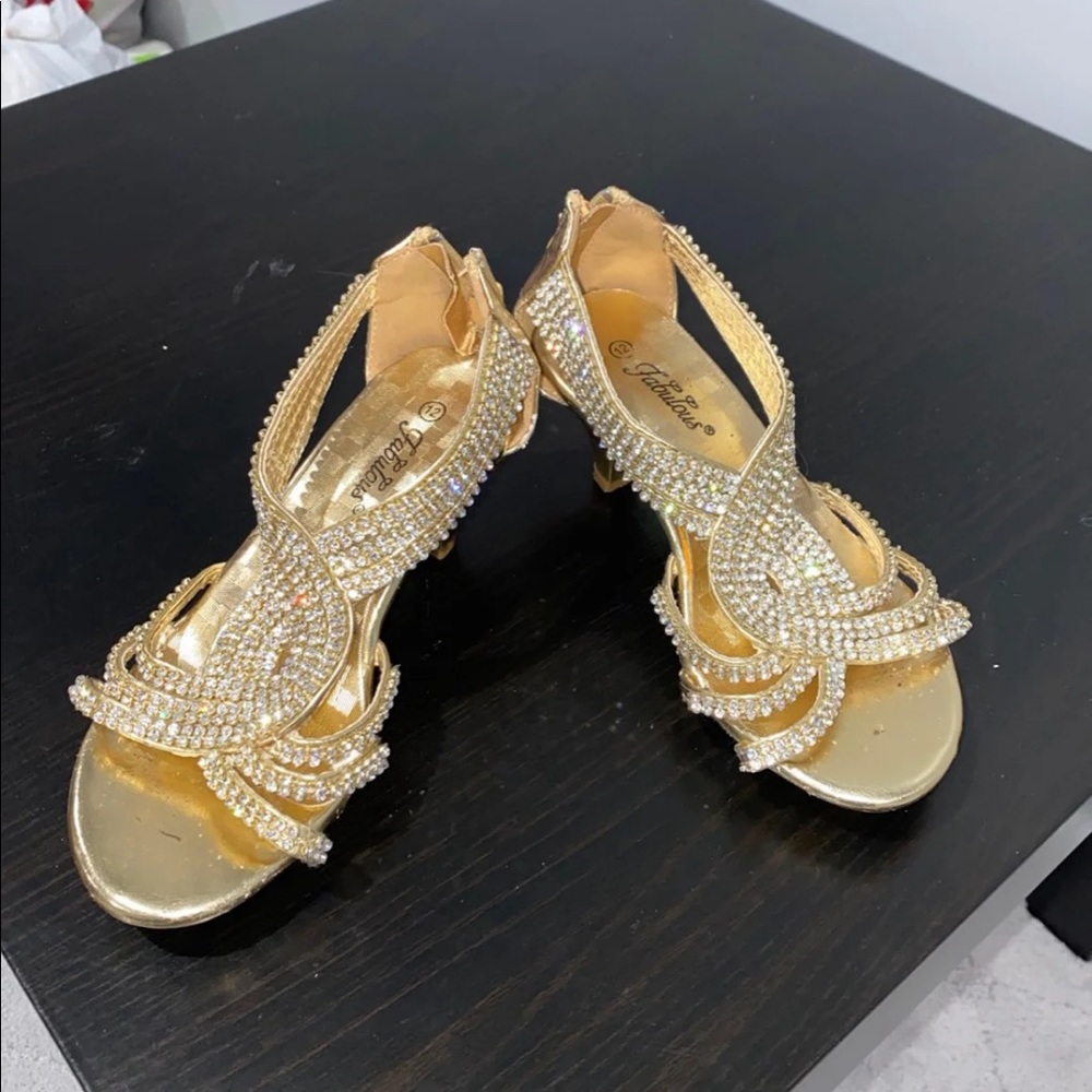 Size 12 toddler girl shoes